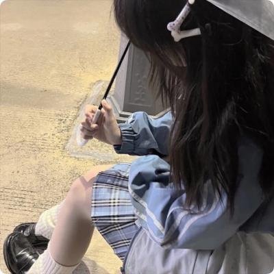 隔窗恋爱:咫尺相望